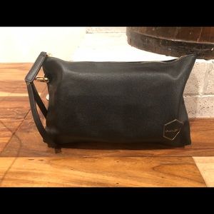 Fawn design clutch